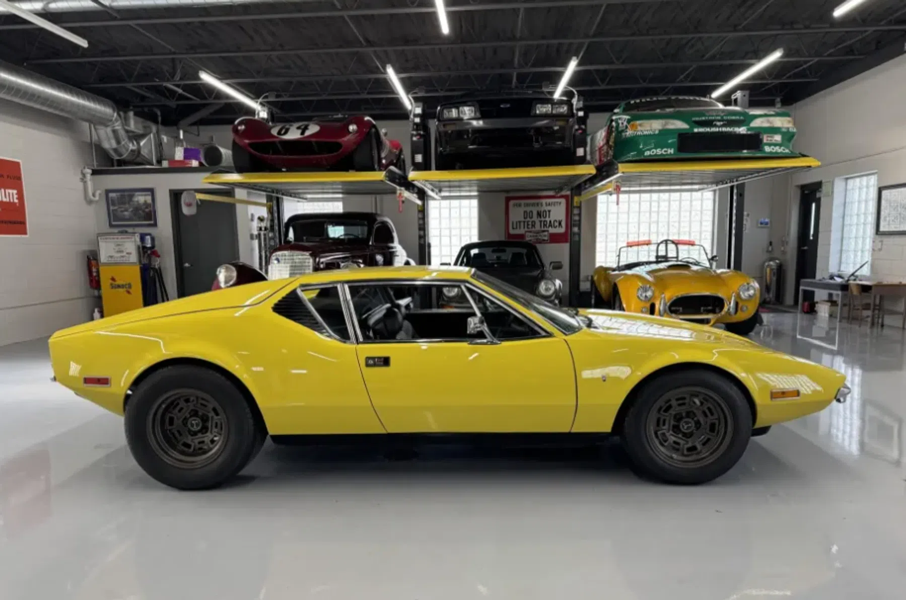 Detomaso Pantera